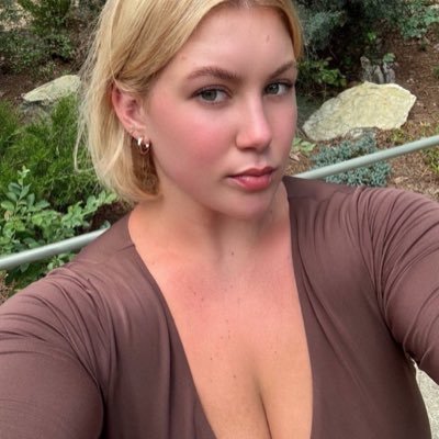 Amouree_delavie's profile picture. 