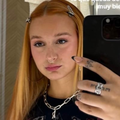 esme. π Profile