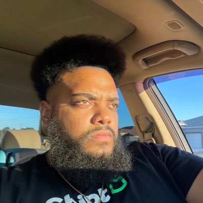 32 ☀️ I like anime 🥷🏾 I like video games 🎮 I like movies 🎥 and I like being a nerd 🤓 https://t.co/MxEICGFgrO