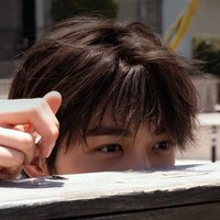 λ (@jaehoonly) 's Twitter Profile