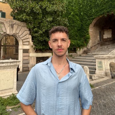 🏠 Sevillano por Madrid 🫶🏻 Cultura, naturaleza y deporte. 🎤 Eurofan ✒️ “No son nuestras habilidades las que muestran cómo somos, sino nuestras elecciones”