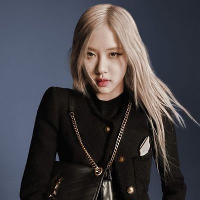RENA .ᐟ 🐈⬛ — Chrysanthilla L. Valemont. A ophthalmology resident, don't do blaming to others, see your own behavior first.