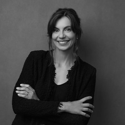 LuciePellier's profile picture. 💻 CEO @frenchsaladsmedia   📈 30+ brands · +10M€ Ads managed   🗓️ Book your call | Agenda llamada   ✨🌍🛹 Exploring Growth · Redefining women’s success
