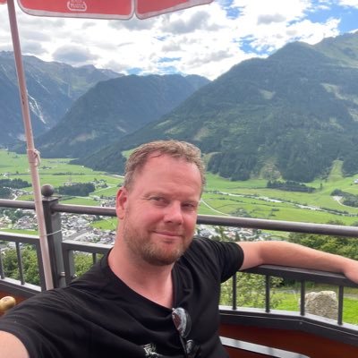 oosthout_plint's profile picture. klusser, bouwer, sloper, poetslul, reparateur, vader & nummer 2