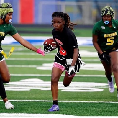 SanaiRobinson5_'s profile picture. Fulton high school . Class of 26 WR/QB