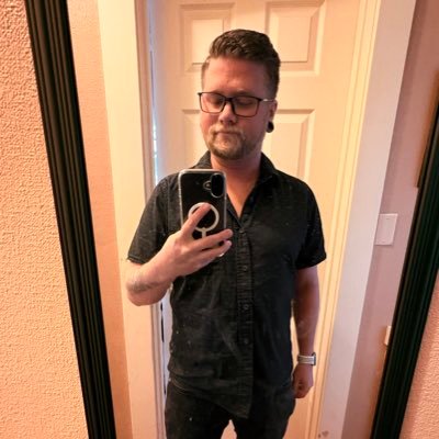 Lv32 | JRPG/Monster Tamer Enthusiast | 🫨About 80s-00s Media | Media Preservationist | Ys | Zelda | NieR | FF | DQ | SMT | KH | Falcom | Anime | Whovian