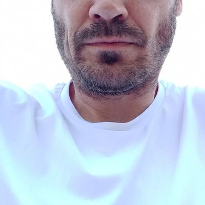 PepsingtonV's profile picture. Satirisch. Kritisch. Zynisch. Folgen heißt nicht immer Zustimmung. Retweet kann auch interessanten Denkansatz anerkennen. Ingenieur. Organ der Rechtspflege