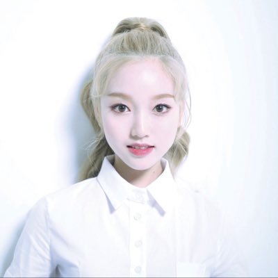 ser fa do loona eh minha personalidade bjo