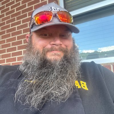 ThomasJeff8969's profile picture. it’s nice to meet someone here and serious