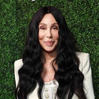 FAN Account. NOT Cher
Follow for all the latest photos and news on #cher