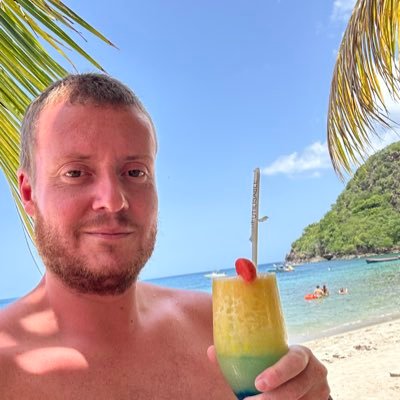 Benjami64484643's profile picture. 