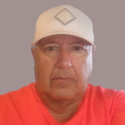 DanSantelli's profile picture. 