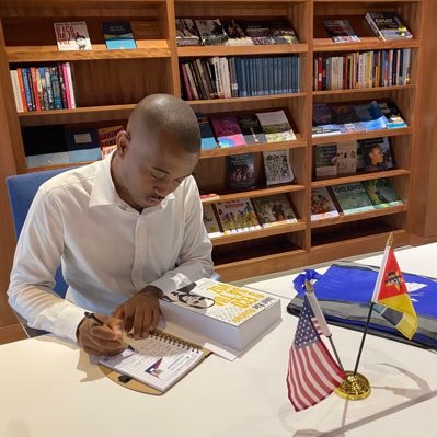 MbalateMorgado's profile picture. 📚 Award-winning & published writer | ✨ Helping people turn their stories into books   🎤 Speaker | Mentor | Social Entrepreneur