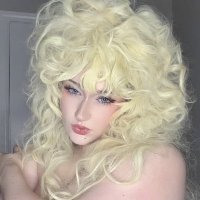 ⟡ lin
⟡ she/her
⟡ 22
⟡ lean MEAN Prince loving machine ⟡
drhdr🐊 | jojos💎 | hokuto no ken⭐ | rgg🐉 | gk🐻 | rov🌹
