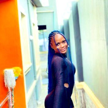 em_decentmedia1's profile picture. 📸 Computer scientist|Influencer|MESSI goat 🐐This account needs your follow|IFB|Video editor🎥👕 Anything Football| Chelsea Goddess💫|small acc matters💙