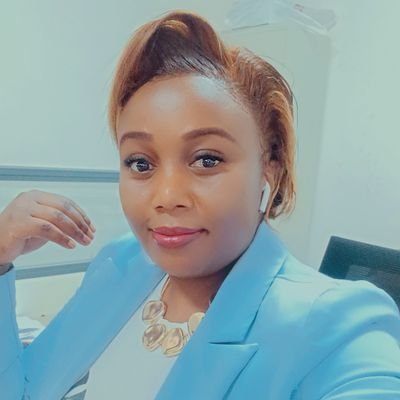 entrepreneur-self driven-blogger-foodie-travels a lot-reserved-soon to be writter-i am me and I won't change for anyone