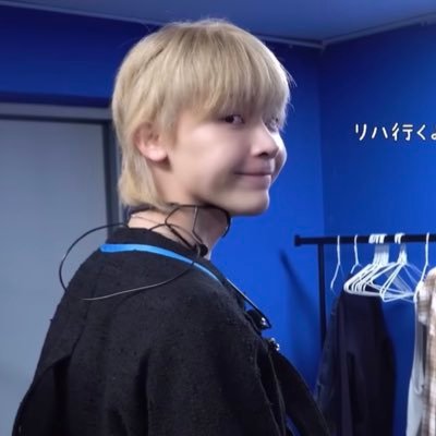 휴 、、 Profile