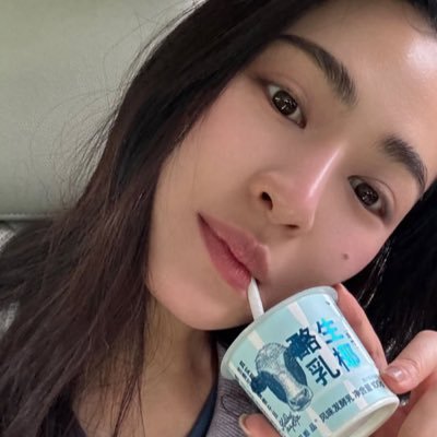 Late__yen's profile picture. In a world full of noise, their voice feels like home🌞✨💗 #lingorm                         https://t.co/i7IMSmOcBp