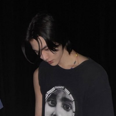 ignoretxx's profile picture. 179/59 인테리어 배우는중 니들이 테토녀든 뭐든 나한텐 애견녀여