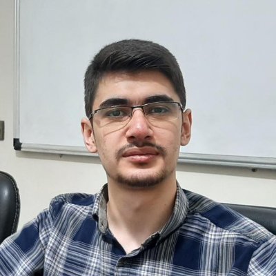 أمیری حسینٌ فنعم الأمیر |
دانشجوی دکتری بیوفیزیک در دانشگاه تهران |
پژوهشگر زیستشناسی کوانتومی، کمی هم فلسفه زیستشناسی