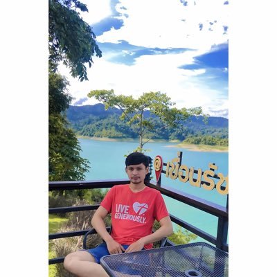 BoyAlone2541's profile picture. 