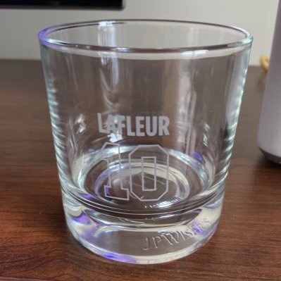 Je suis Athée, AUCUNE CRISS de religion, moi c'est l'AMOUR avec ma conjointe, mes amis, GRAND FAN #CH #GoAlsGo #NFL #Bills #AlsGreyCup2023Champions
