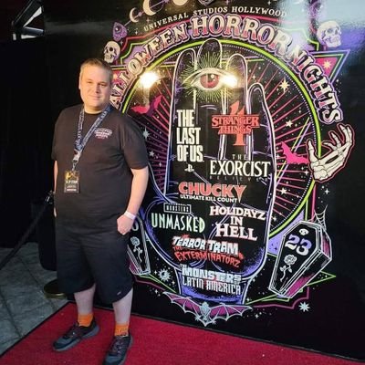 HHNFan11's profile picture. massive fan of Halloween Horror Nights, Halloween and all things theme park or Spooky!🎃🧡🖤