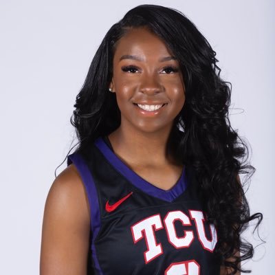 Mariah Roberts athlete profile head shot