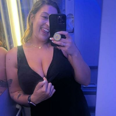 Charlot3135354's profile picture. available for any type of deal slide in let’s have some fun🎊add up let’s vibe