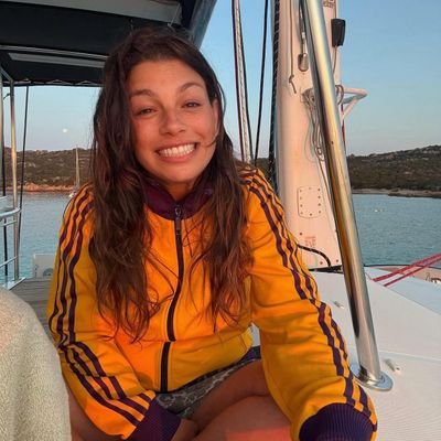 Emmaispride's profile picture. 