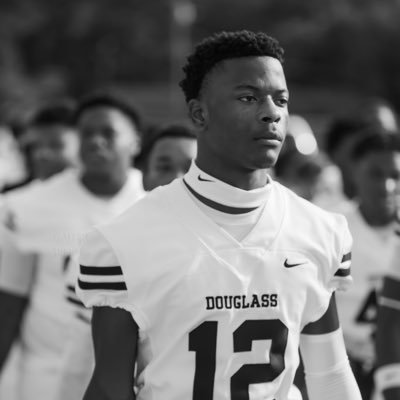 Fredrick Douglass hs| competitive height 6āfoot weight 170 dash 4.47| athlete | WR/DB| Co 2026 Email: keontaewebb1@gmail.com contact 4046905899