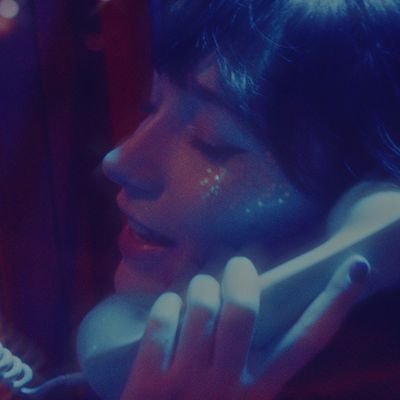 __Crescendo___'s profile picture. 22 - He/Him | Lying on my back,
Watching stars collide.