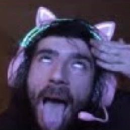 whewsischile's profile picture. 