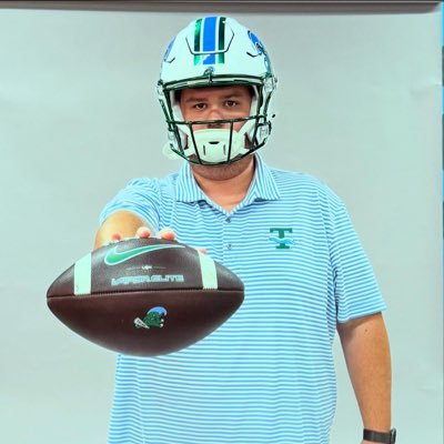 Director of Fan Experience @TulaneAthletics | Previously: @RiceAthletics @UHCougars @GoBelmontBruins & @HailState | Belmont Alum | MS State Alum #RollWave