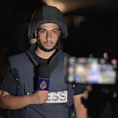· اللهم صل وسلم على سيدنا محمد صلاة تحل بها عقدتي، وتفرج بها كربتي، وتمحو بها خطيئتي، وتقضي بها حاجتي ..
مهندس اخصائي مساحة وخرائط