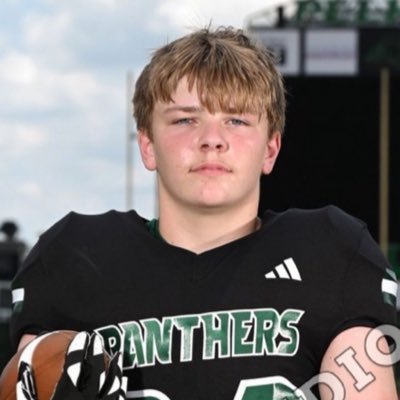 Pelham Football C/O’27 | 6’0 190 lbs | TE | Wrestler | 4.32 GPA | NEHS (English), NSHS (Spanish), MU ALPHA THETA (Math) |cithome168@gmail.com #SavetheStallions