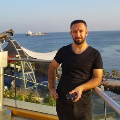 financialthingz's profile picture. 