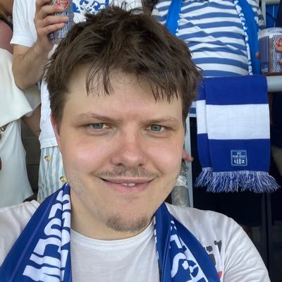 BlauWeissLinz97's profile picture. Linz flüstert durch mich.