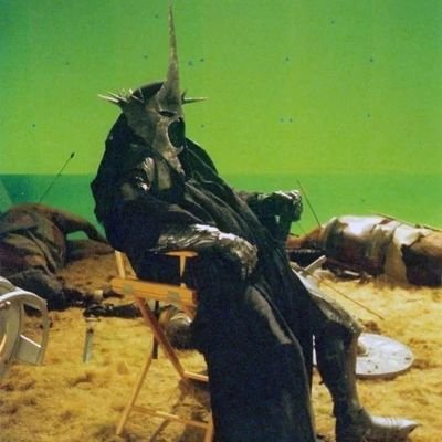 IzanCapybara's profile picture. hola buenas, me quejo y poco mas