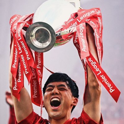 laure05912827's profile picture. 