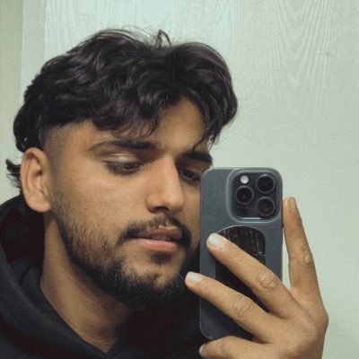 Rohanrawa690's profile picture. 