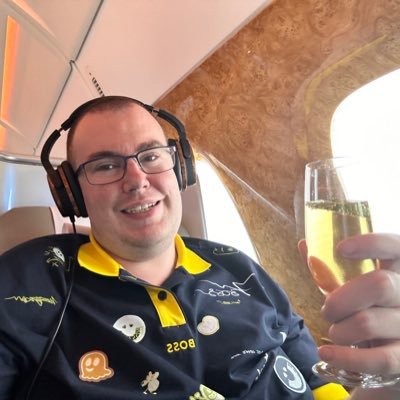 F1 Fan | Attended 8 F1 Races 🏁 | Stroke Survivor PS5 Gamer 🎮 | Music Fan🎵
