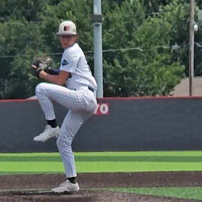 grant_darnell16's profile picture. 2028 Rockwood Summit | 2 Sport Athlete
 Basketball & Baseball | 
4.0 GPA | St Louis Naturals - MIF, P