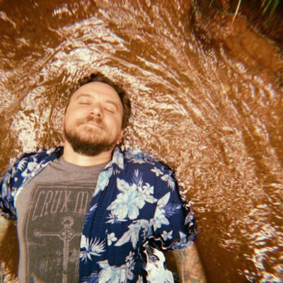 fuh-pes-tay • making music that’s “the audio equivalent of a watercolor book.” • new album out 10/24 on @velvetbluemusic