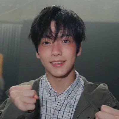 ur oomf who is one piece, haikyuu and tubatu pilled but also a multi 𖤐⭒๋࣭ ⭑.