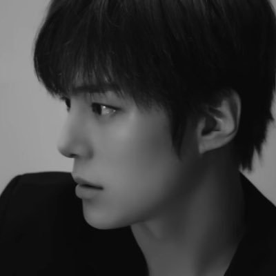 mbo8lBGqRJLbNxl's profile picture. 몬스타엑스