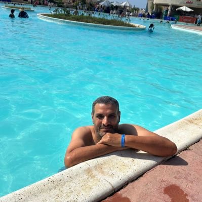 Mustafa27084328's profile picture. نعم. سأحقق كل أحلامي بعون الله