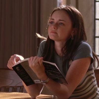 Nacida para ser una cazadora de sombras, obligada a vivir una vida mundana.
Escritora y lectora🌙
Ace girl 💜🏳️🌈