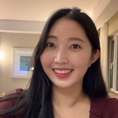 rose131252's profile picture. 私の新しいバックアップページをフォローアップしてください笑