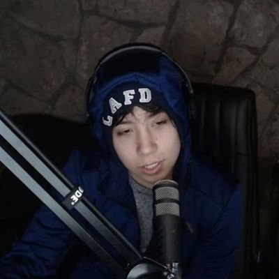 l0stt_soul's profile picture. ✰ | qolo | she/her | 23 |  ✰